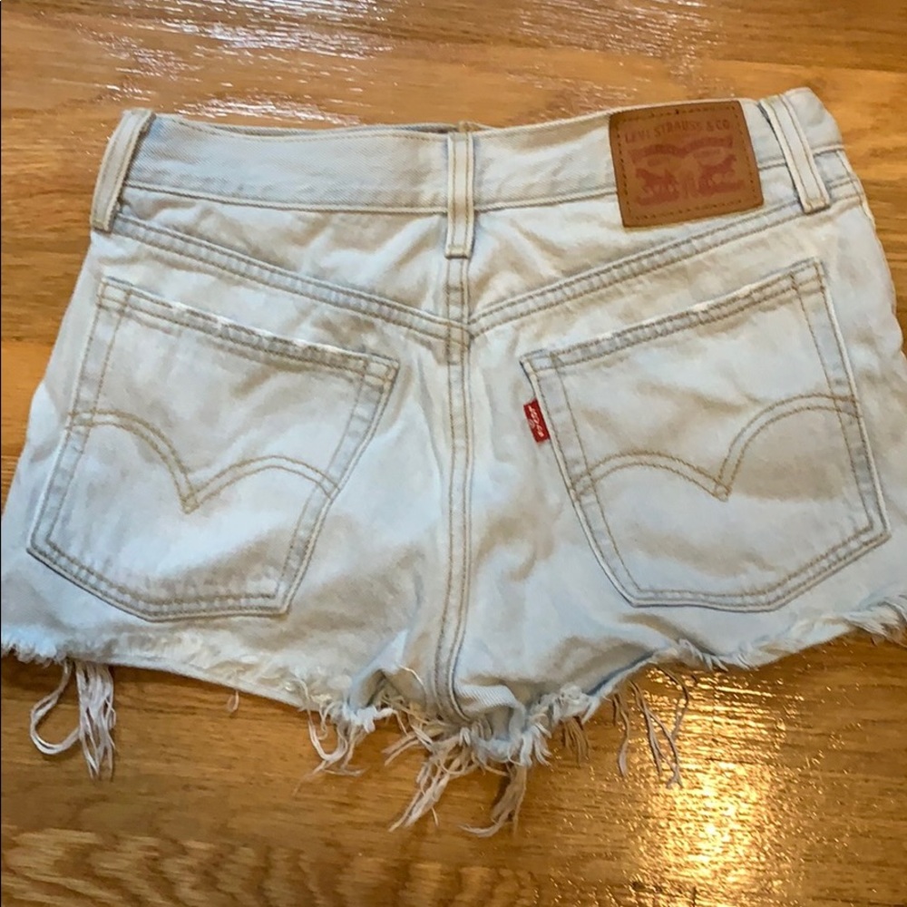 Levi’s shorts!
